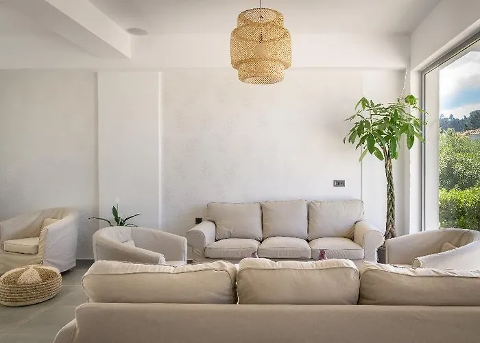 Hotell Arion Riviera 4*